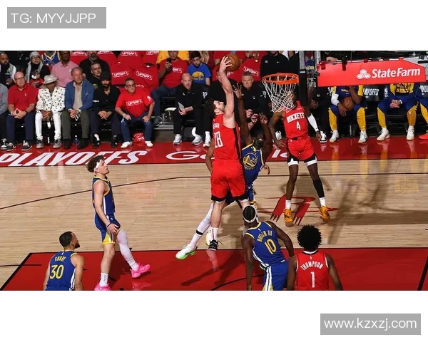 亚当斯空接隔扣申京 火箭训练营首日成功复仇海王 亚当斯空接隔扣申京 火箭训练营首日成功复仇海王