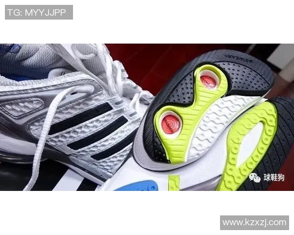 颜值如何？ 约基奇签名鞋Joker 2 丹佛配色 有让你联想到掘金吗