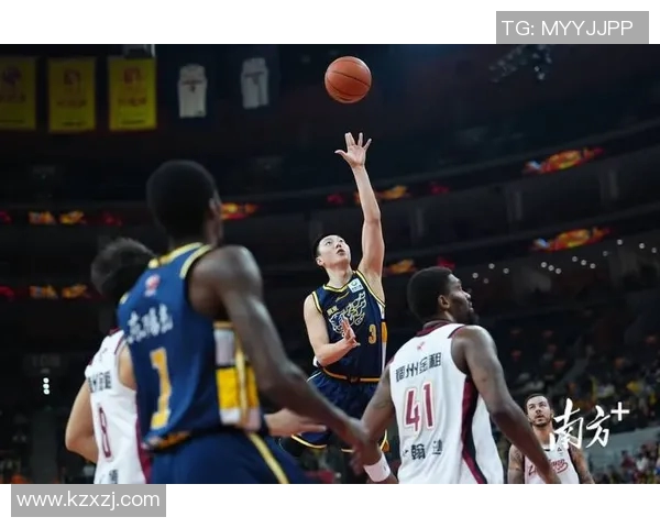 奎因爆发助广东宏远获胜 奎因爆发助广东宏远获胜